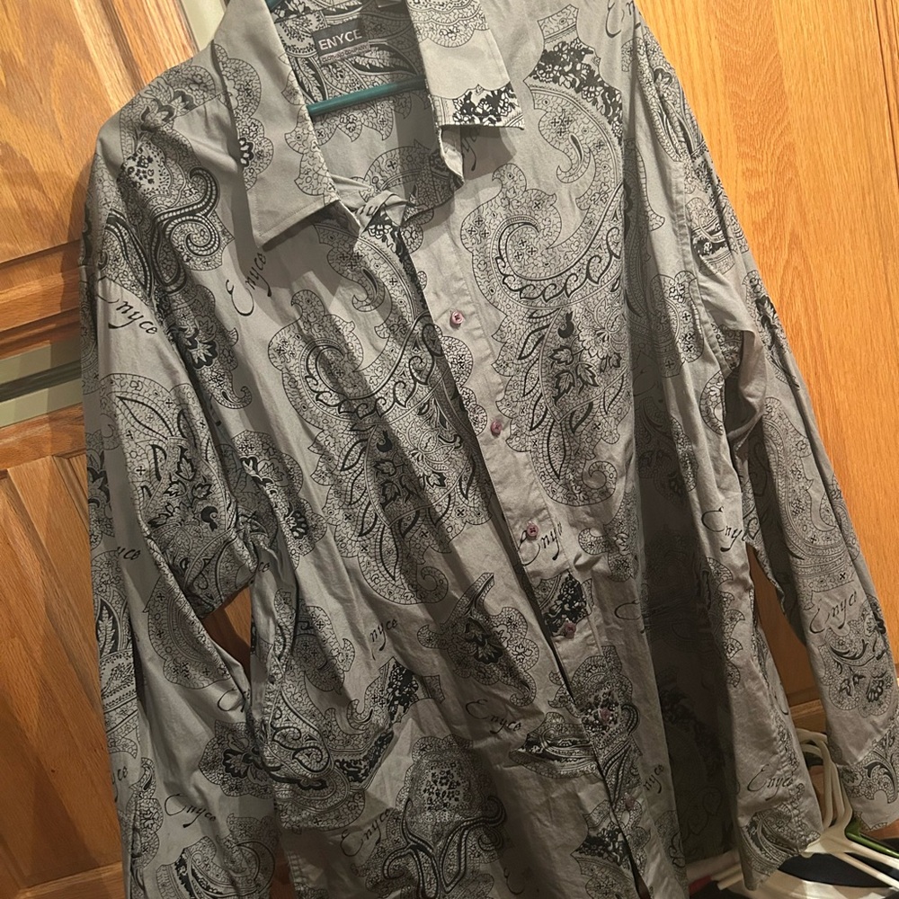 Enyce Black and Gray Paisley Shirt Jacket